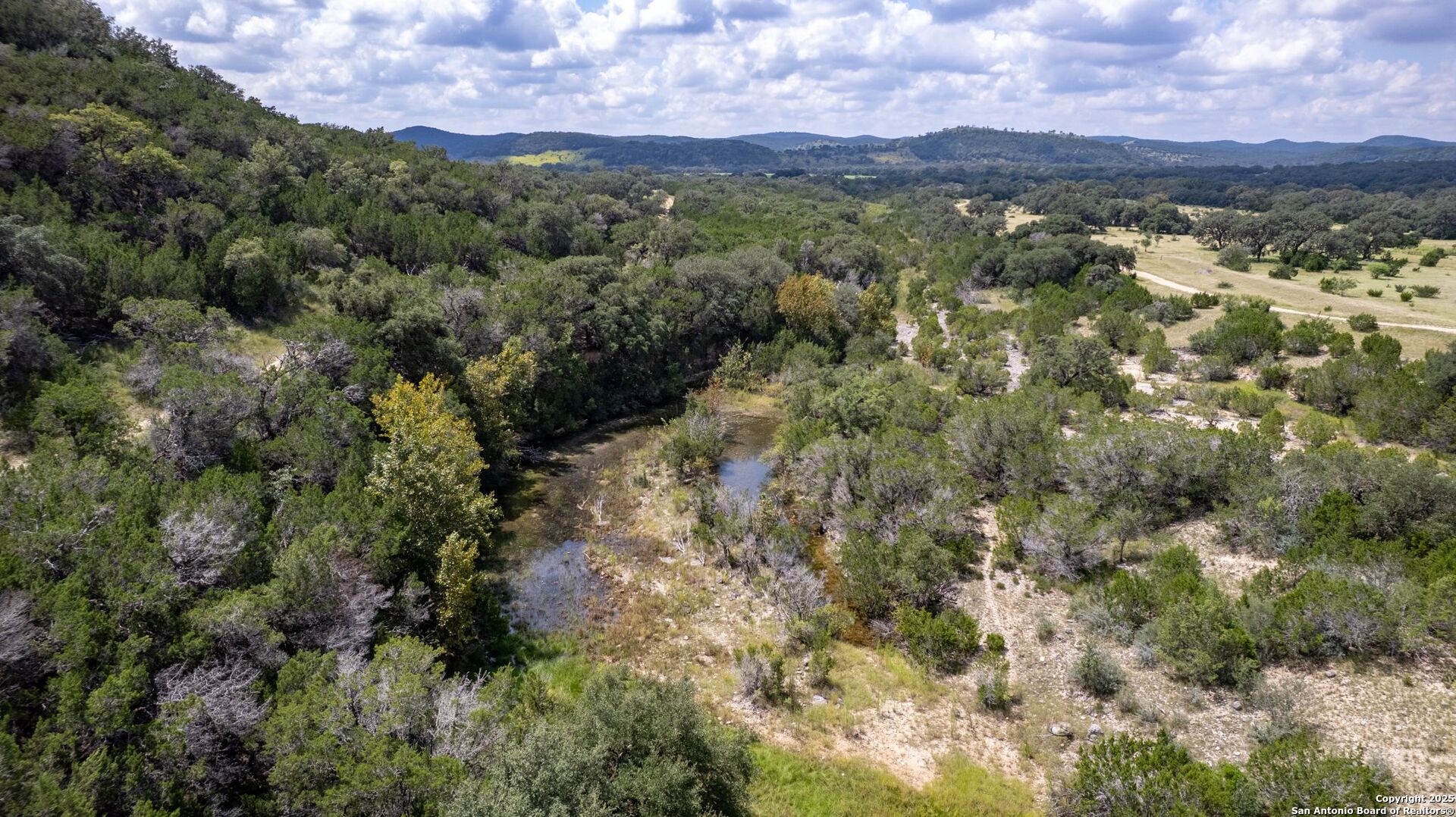 565 Loop Road Uvalde, TX 78801 - Photo 57 of 78