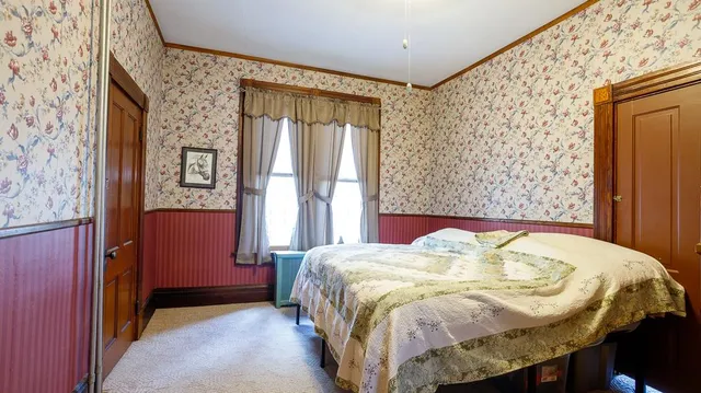 $299,000 | 421 East 5th Street, Brookville, IN 47012