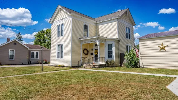 $299,000 | 421 East 5th Street, Brookville, IN 47012