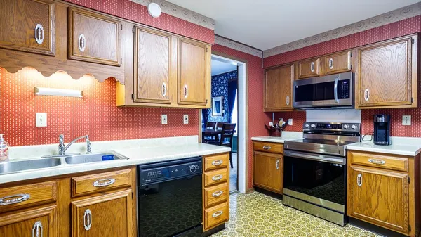 $299,000 | 421 East 5th Street, Brookville, IN 47012