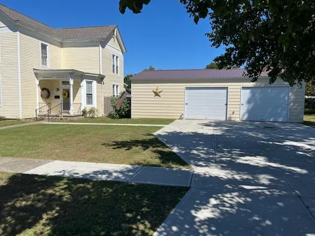 $299,000 | 421 East 5th Street, Brookville, IN 47012