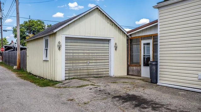 $299,000 | 421 East 5th Street, Brookville, IN 47012