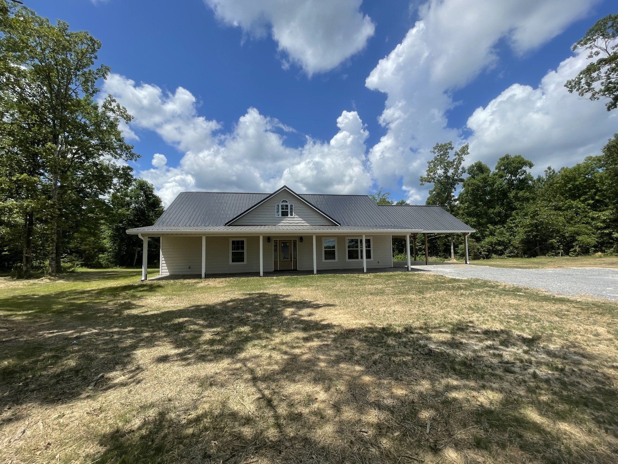 400 Simmons Branch Road Centerville, TN 37033 - Photo 1 of 22 Gallery Image 1