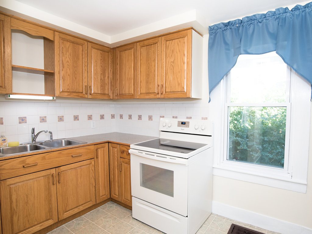 64 Winter Street Rochester, NH 03867 - Photo 11 of 22