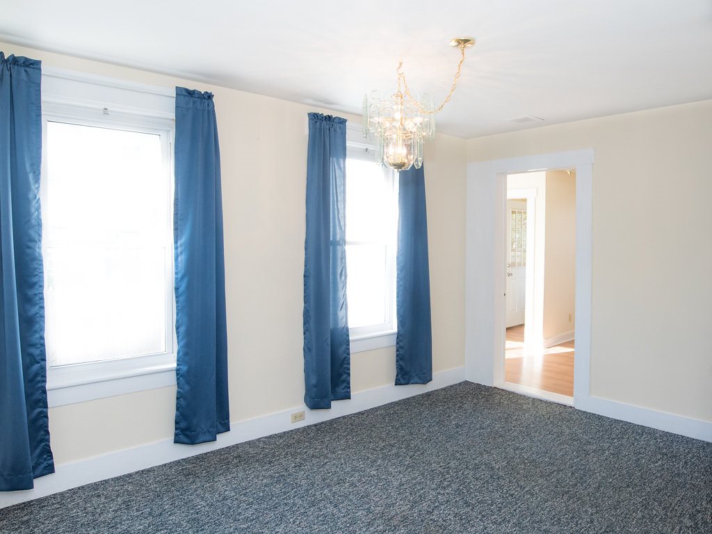 64 Winter Street Rochester, NH 03867 - Photo 7 of 22