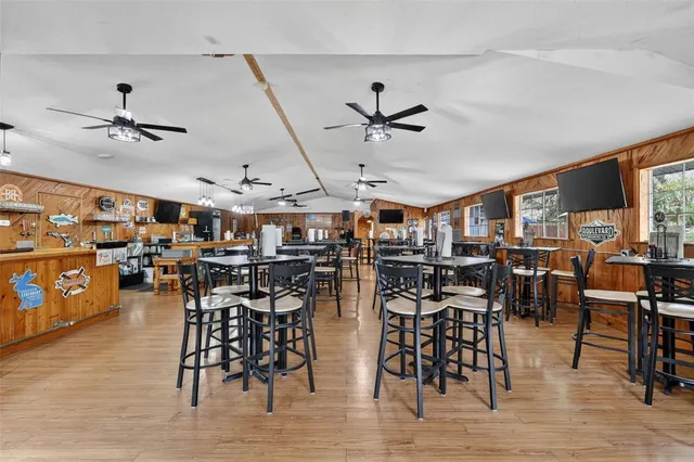 $1,200,000 | Undisclosed Address, Lake Panasoffkee, FL 33538