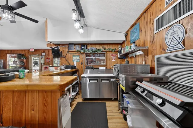 $1,200,000 | Undisclosed Address, Lake Panasoffkee, FL 33538