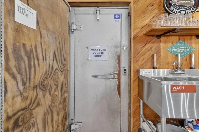 $1,200,000 | Undisclosed Address, Lake Panasoffkee, FL 33538