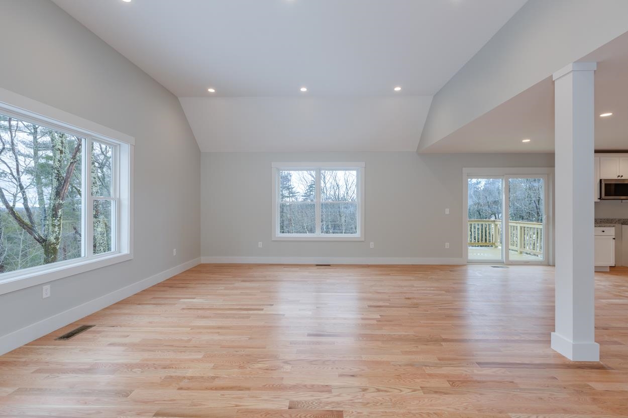 233 Mt Delight Road Deerfield, NH 03037 - Photo 6 of 40