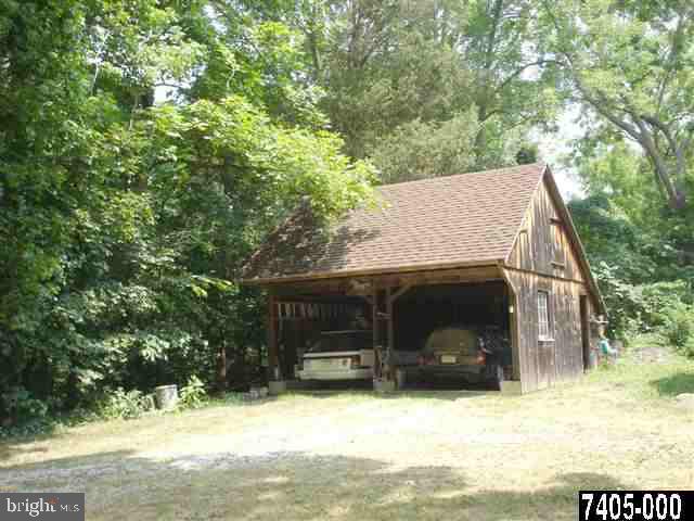 625 Natural Dam Road Gettysburg, PA 17325 - Photo 4 of 5