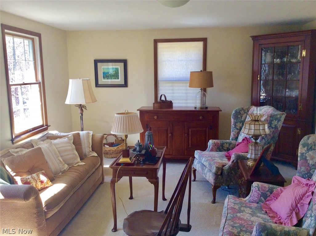 4468 Lyntz Road Warren, OH 44481 - Photo 10 of 30 16 x 14 sitting room off dining room with attached enclosed 16 x 12 3 season room