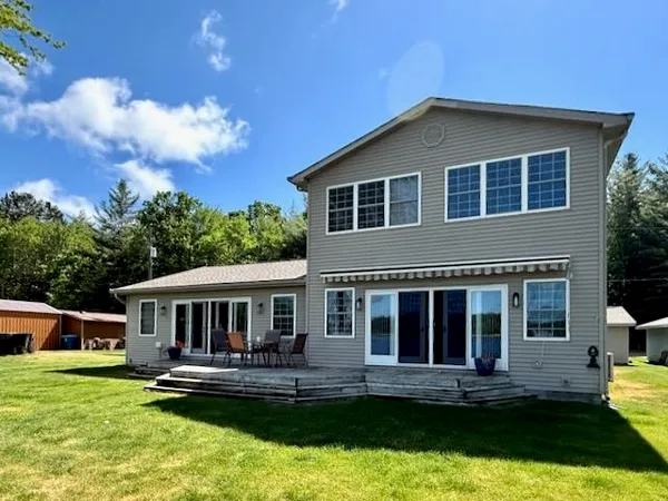 $644,500 | 3111 Lakeshore Drive, Gladwin, MI 48624