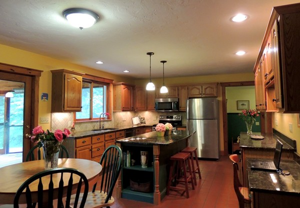 40 Seaver Road Townsend, MA 01469 - Photo 5 of 21