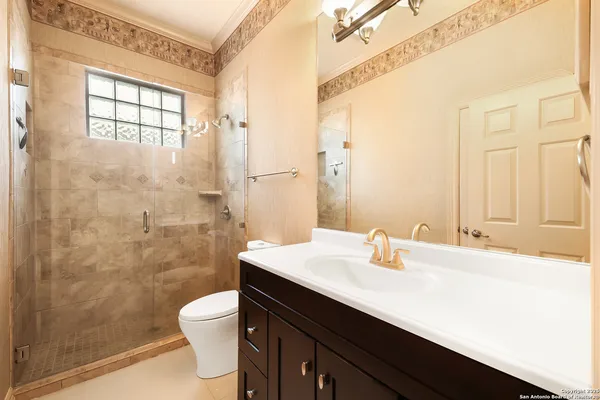 $2,750 | 18722 Calle Cierra, San Antonio, TX 78258