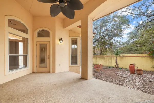 $2,750 | 18722 Calle Cierra, San Antonio, TX 78258