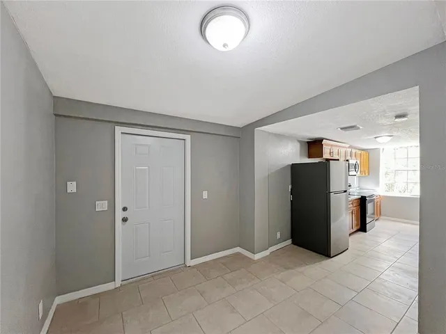 $899 | 15206 Stringfellow Road, Unit 3 & 4, Bokeelia, FL 33922