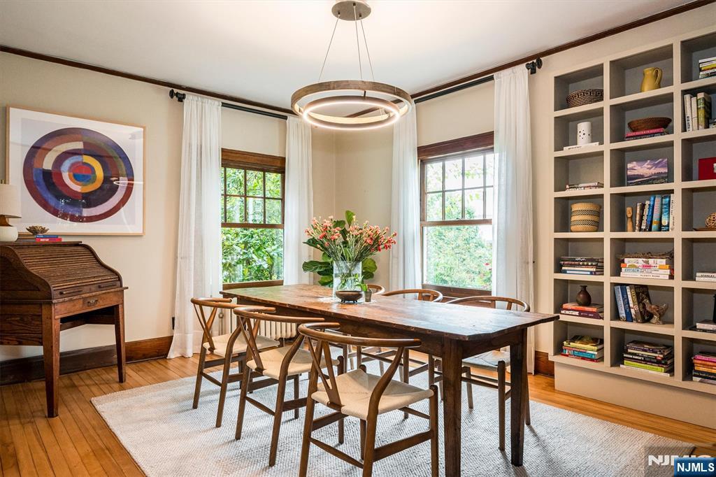42 Hamilton Road Glen Ridge, NJ 07028 - Photo 11 of 44 Gallery Image 11