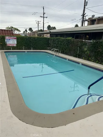 $1,695 | 37111 Cathedral Canyon Drive, Unit E, Cathedral City, CA 92234