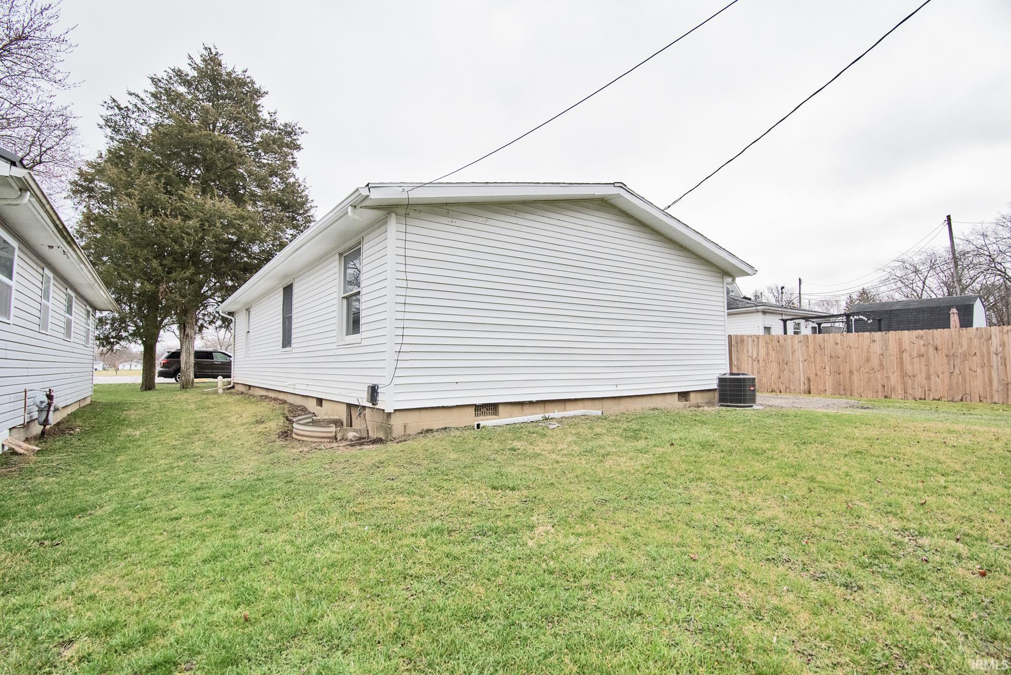 1002 High Street Decatur, IN 46733 - Photo 16 of 18