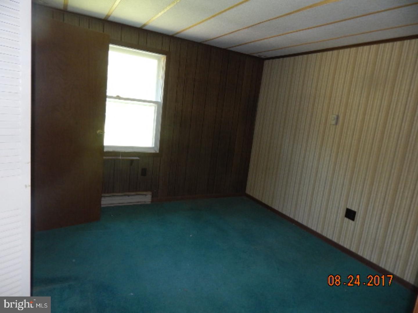 435 Three Bridge Road Newfield, NJ 08344 - Photo 9 of 12