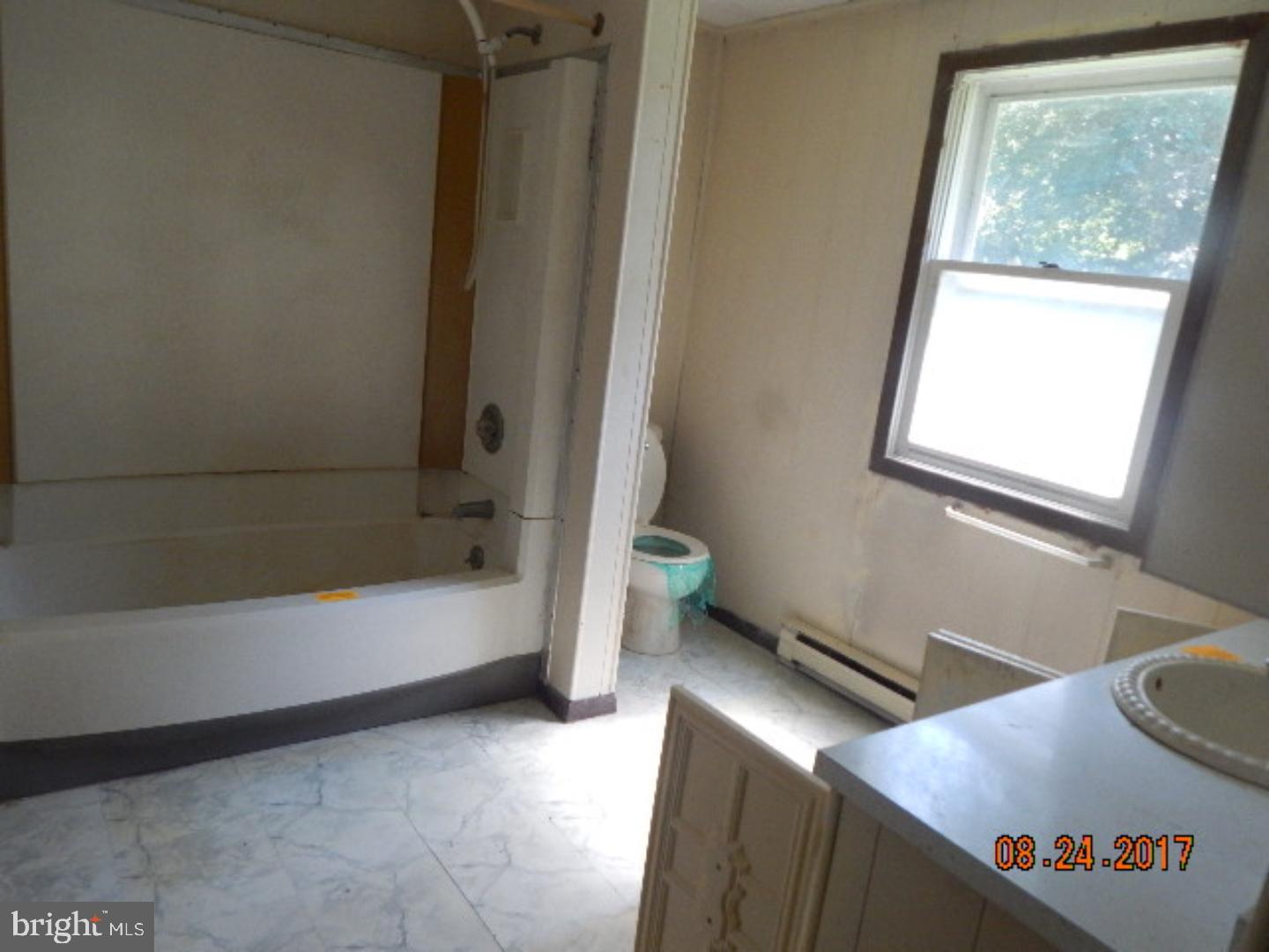435 Three Bridge Road Newfield, NJ 08344 - Photo 10 of 12