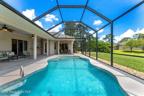 $700,000 | 3705 Sparrow Hawk Trail, Mims, FL 32754
