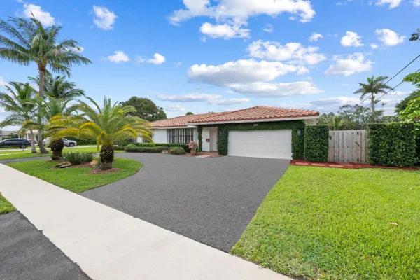 $799,900 | 5660 Southwest 9th Street, Plantation, FL 33317