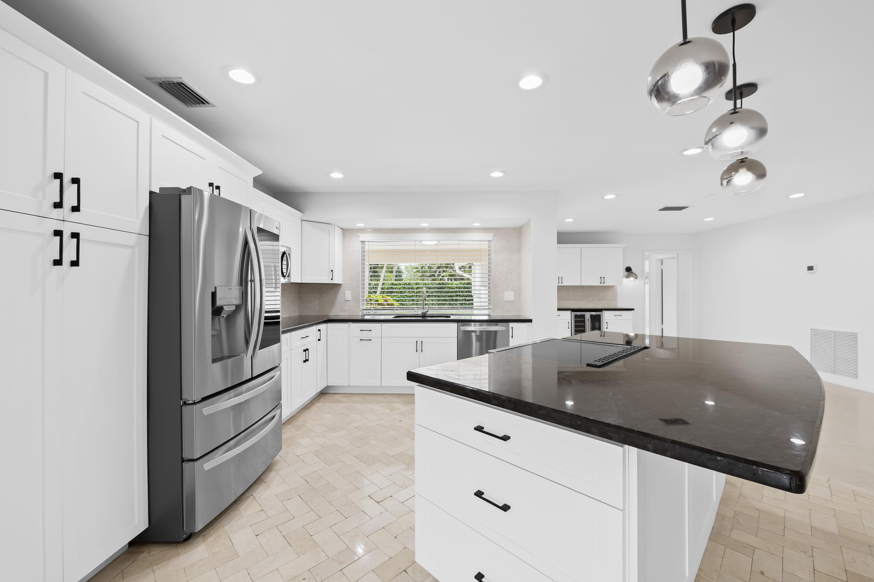 5660 Southwest 9th Street Plantation, FL 33317 - Photo 13 of 58 DSC_2137