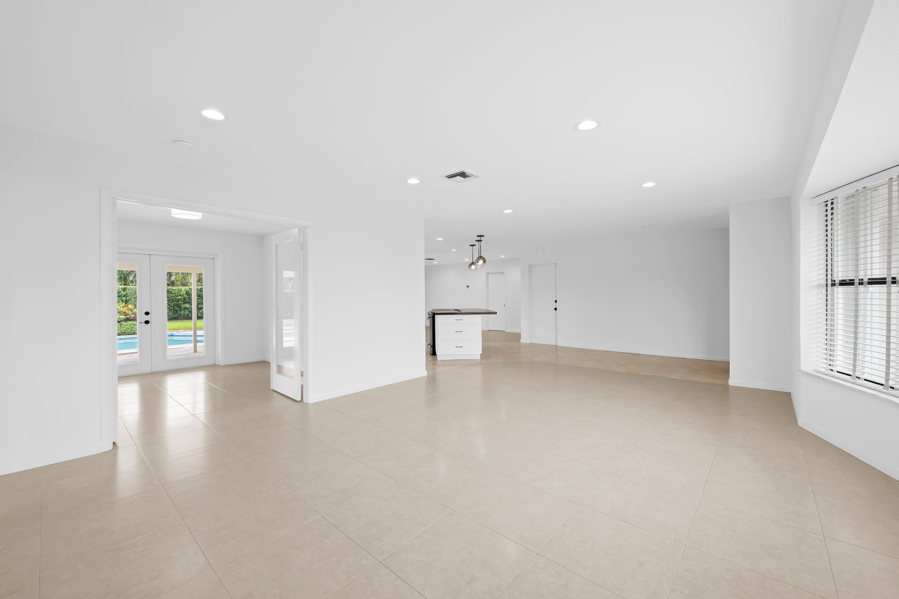 5660 Southwest 9th Street Plantation, FL 33317 - Photo 18 of 58 DSC_2134