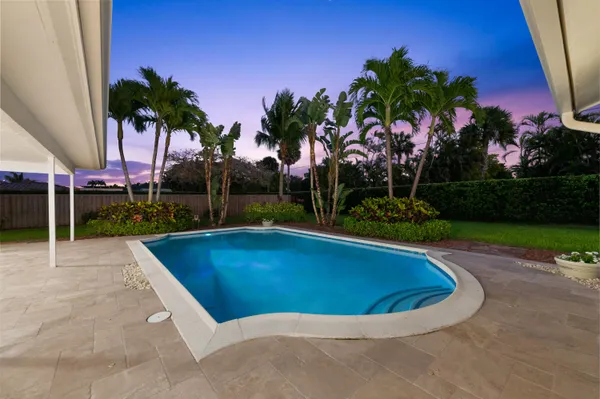 $799,900 | 5660 Southwest 9th Street, Plantation, FL 33317