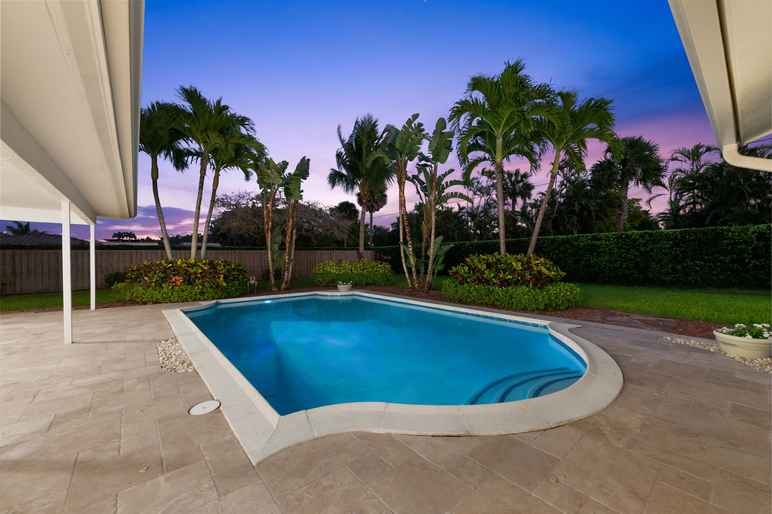 5660 Southwest 9th Street Plantation, FL 33317 - Photo 2 of 58 DSC_2569