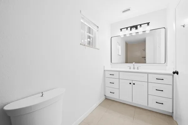 $799,900 | 5660 Southwest 9th Street, Plantation, FL 33317