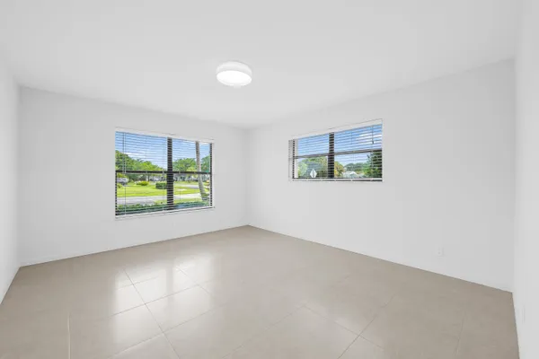 $799,900 | 5660 Southwest 9th Street, Plantation, FL 33317