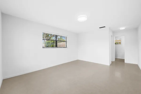 $799,900 | 5660 Southwest 9th Street, Plantation, FL 33317