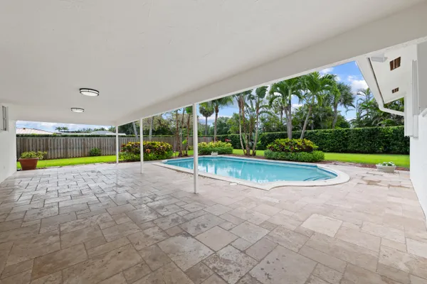 $799,900 | 5660 Southwest 9th Street, Plantation, FL 33317