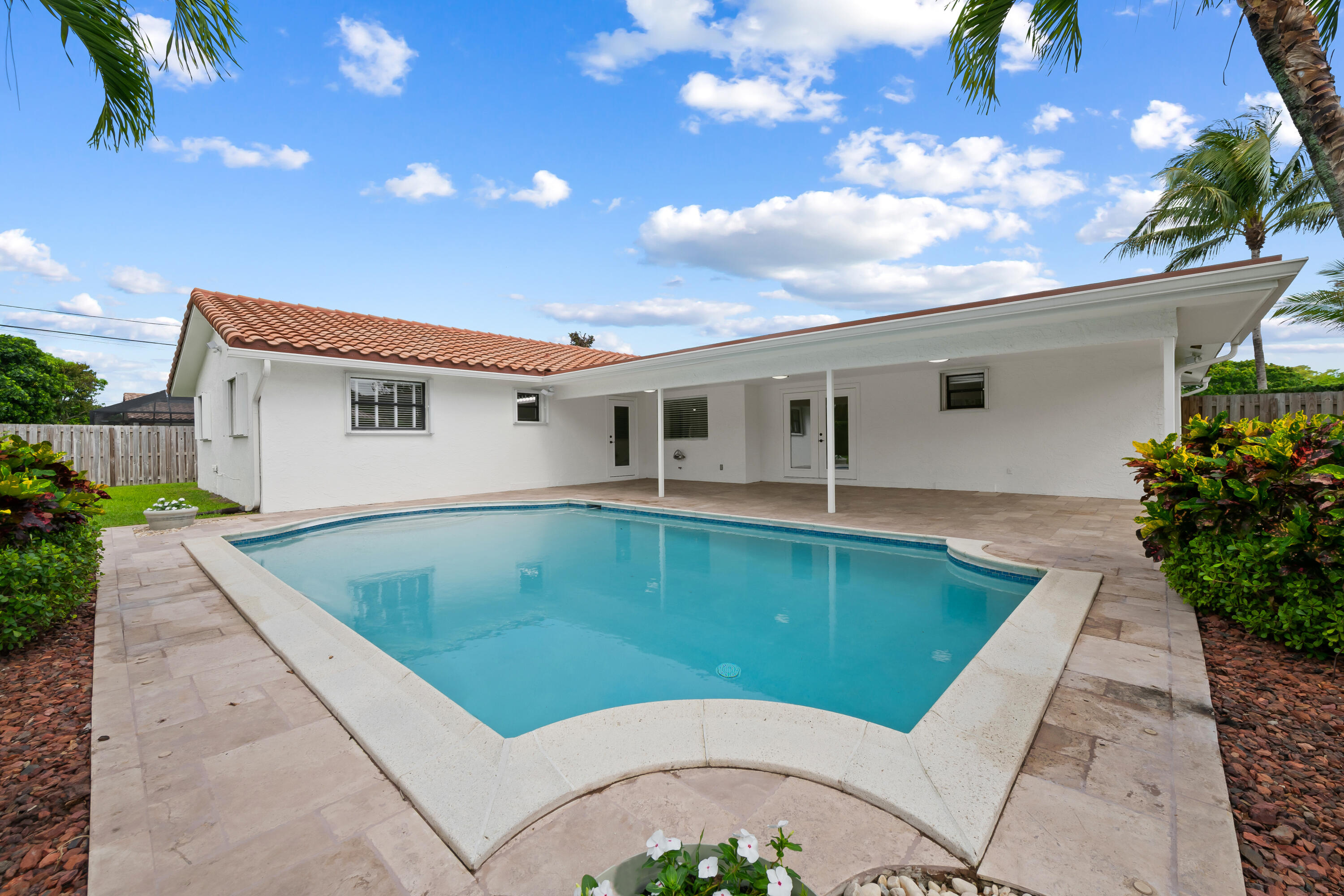 5660 Southwest 9th Street Plantation, FL 33317 - Photo 36 of 58 DSC_2036