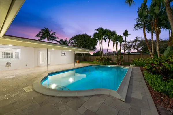 $799,900 | 5660 Southwest 9th Street, Plantation, FL 33317