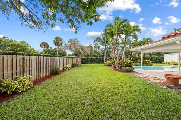 $799,900 | 5660 Southwest 9th Street, Plantation, FL 33317