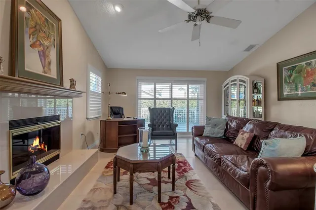 $419,900 | 3410 Avenida Madera, Unit B, Bradenton, FL 34210