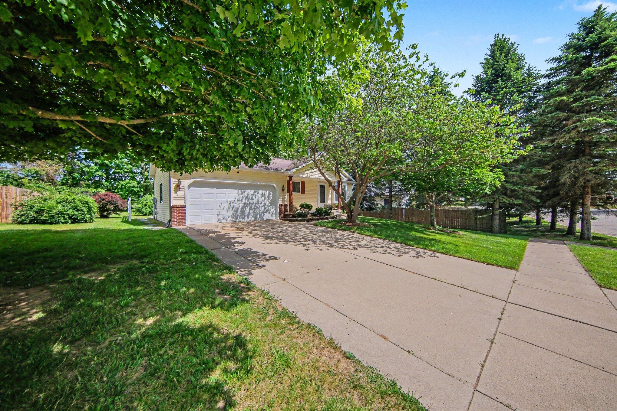 103 Ridgeview Court Grass Lake, MI 49240 - Photo 37 of 38 004_file_7544