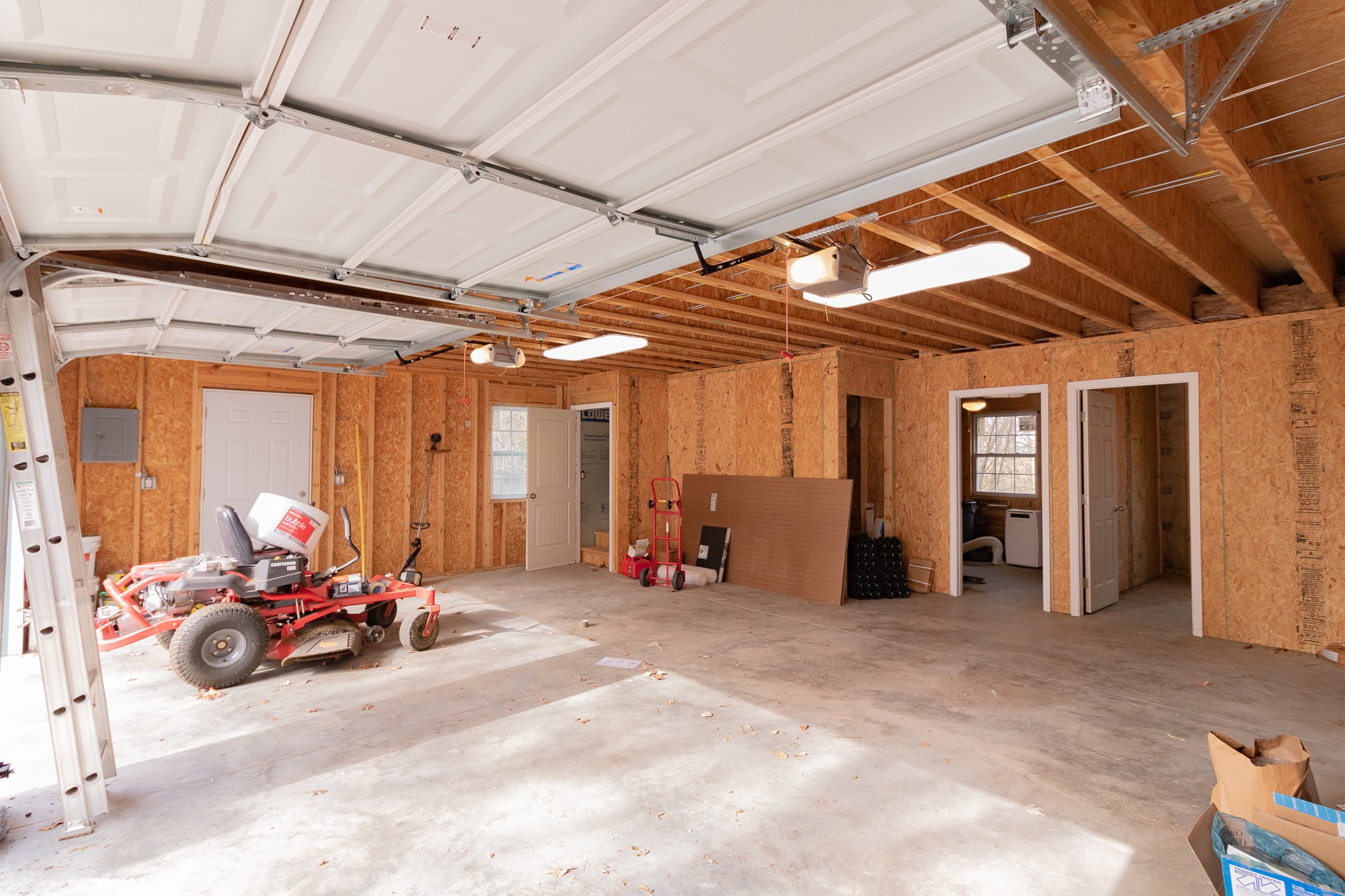 833 Speck Road Lebanon, TN 37087 - Photo 29 of 40 a view of a room with gym equipment