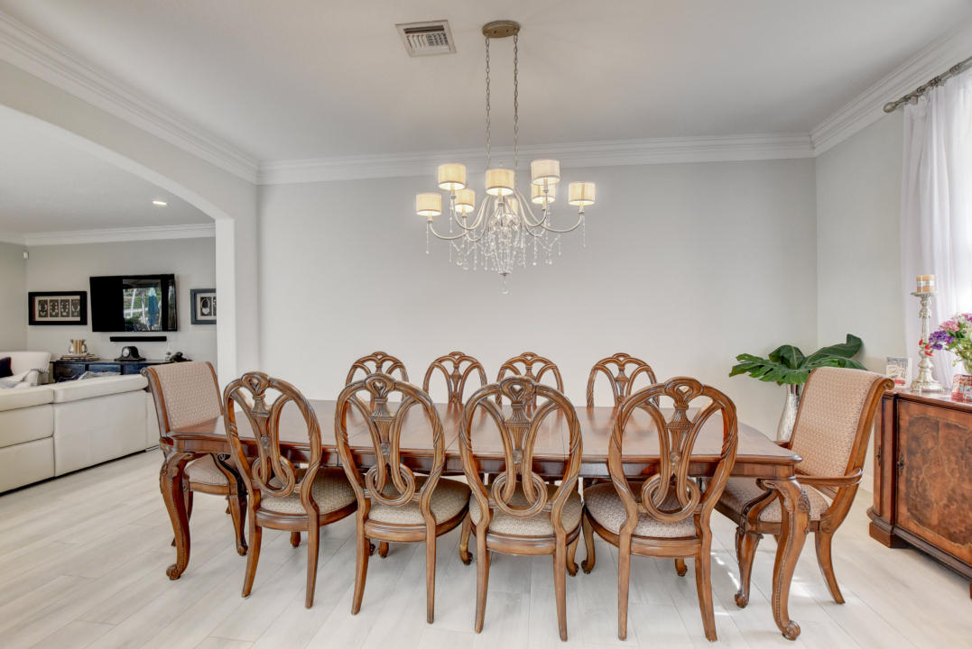 811 Appleby Street Boca Raton, FL 33487 - Photo 8 of 50 8
