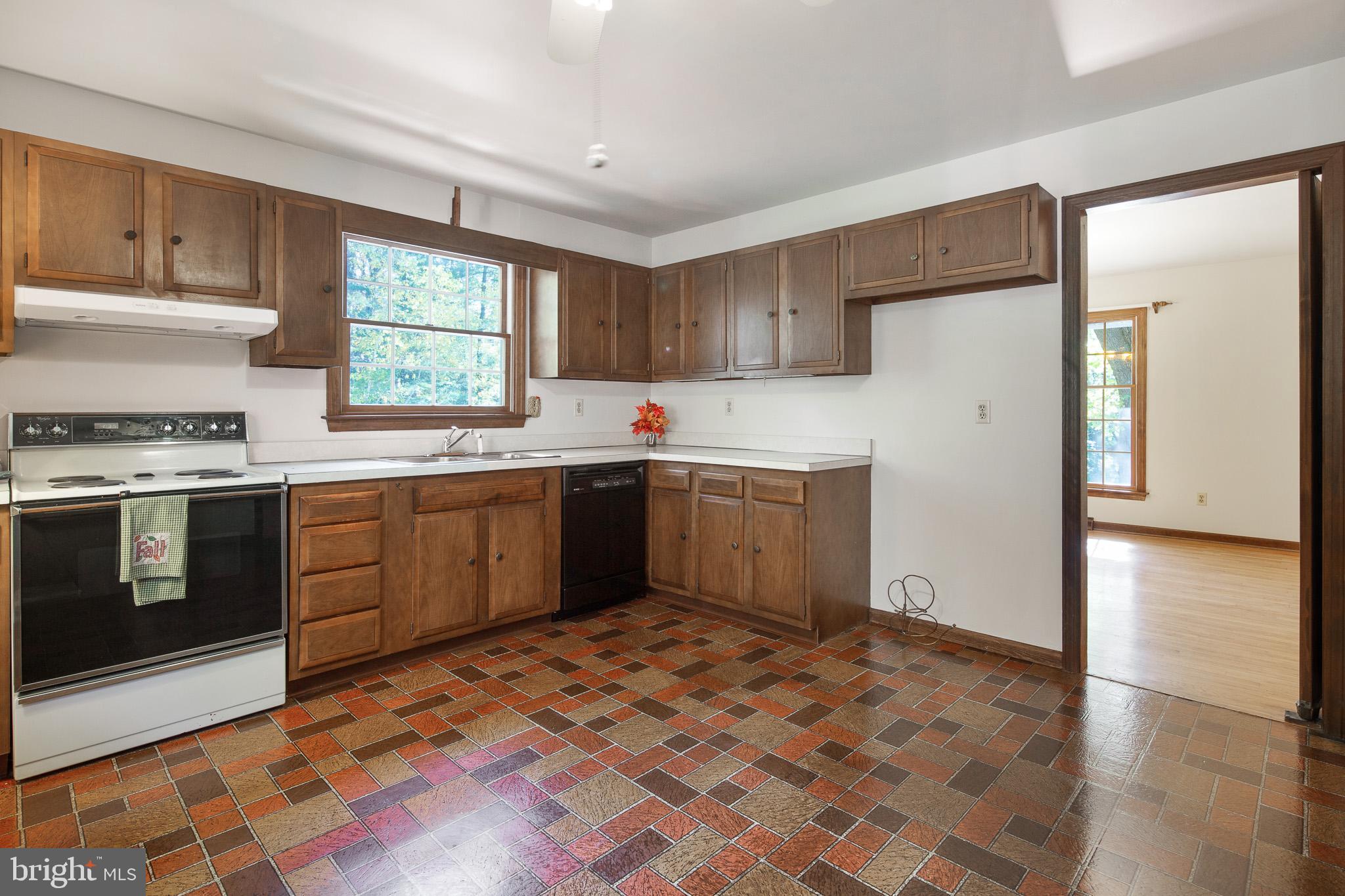 220 Little Egypt Road Elkton, MD 21921 - Photo 7 of 27 Gallery Image 7