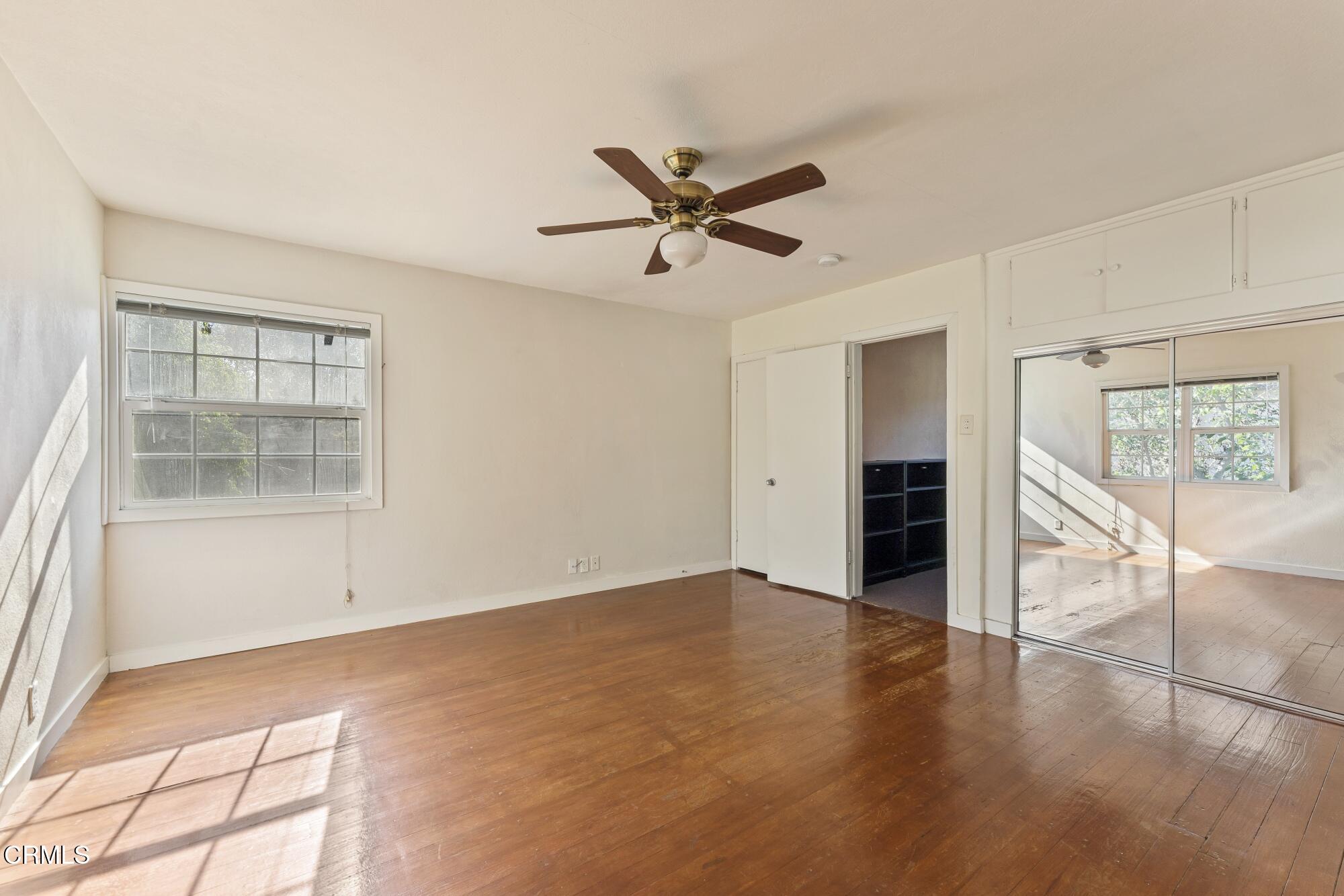 419 West Riverside Drive Burbank, CA 91506 - Photo 49 of 74 419 Riverside Drive_Low Res 049