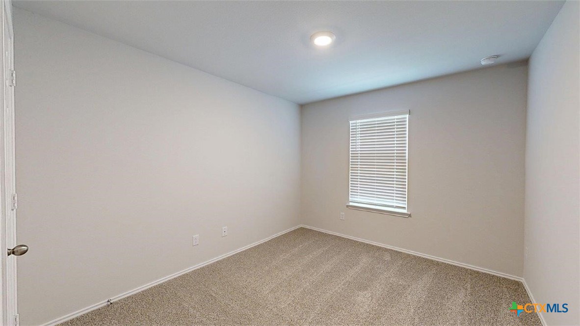 557 Hector Loop Georgetown, TX 78626 - Photo 35 of 41
