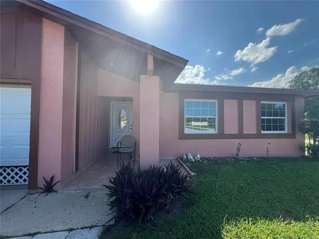 $300,000 | 1100 Calanda Avenue, Orlando, FL 32807