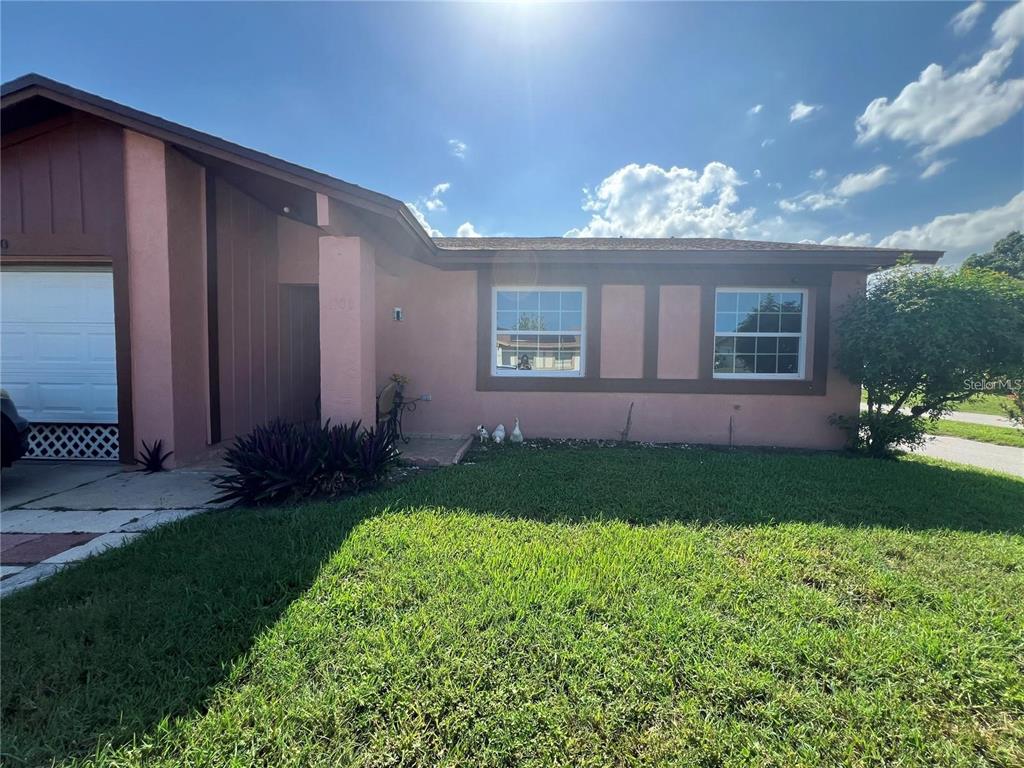 1100 Calanda Avenue Orlando, FL 32807 - Photo 2 of 45