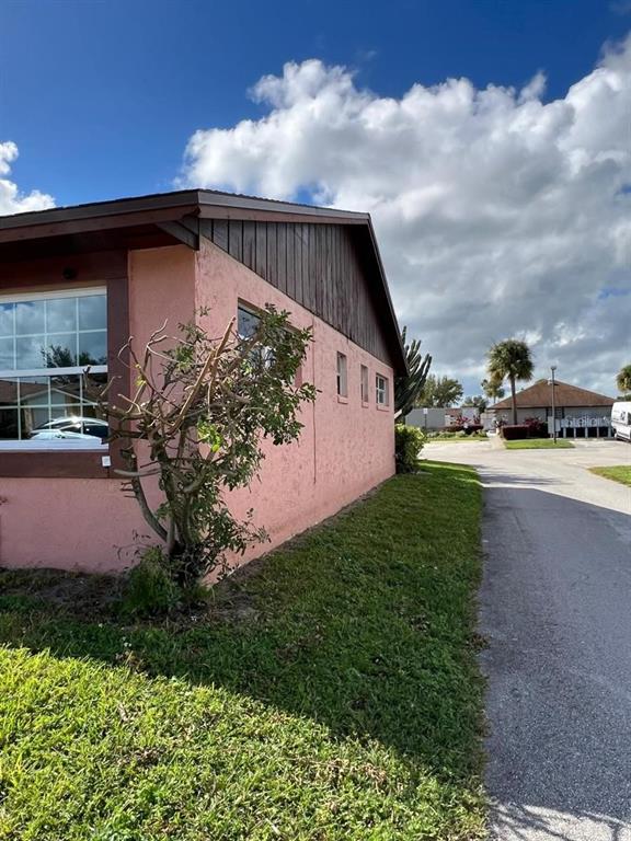 1100 Calanda Avenue Orlando, FL 32807 - Photo 6 of 45