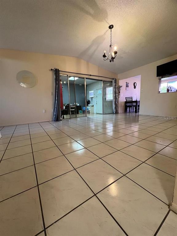 1100 Calanda Avenue Orlando, FL 32807 - Photo 9 of 45