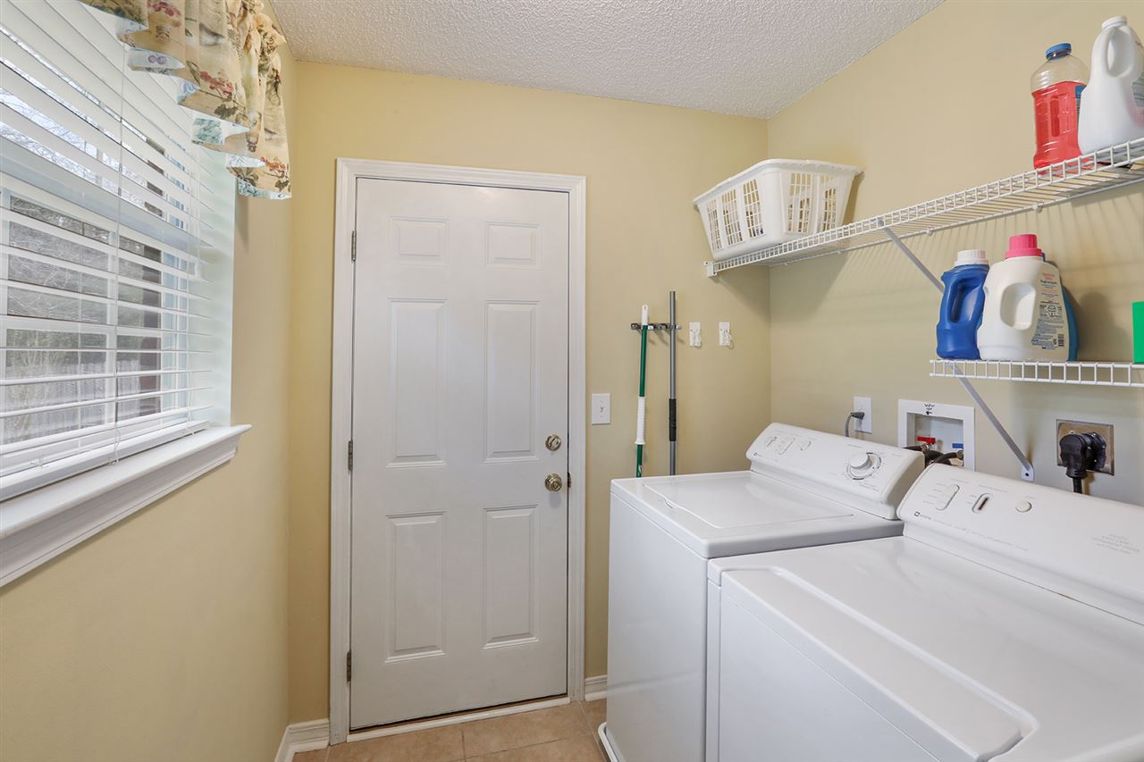13223 Pointer Drive West Foley, AL 36535 - Photo 12 of 15 Laundry Room